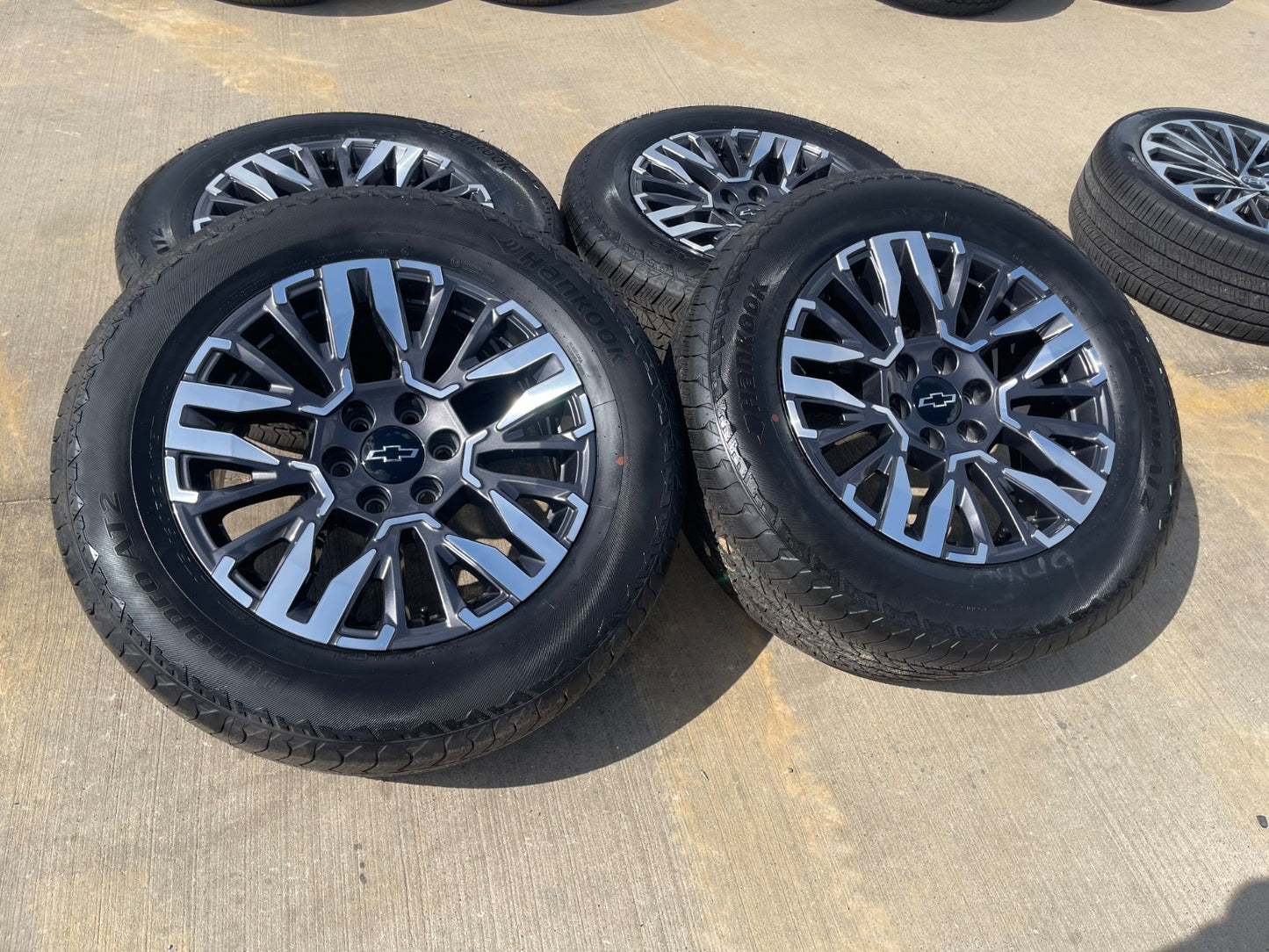 20" Chevy Silverado Z71 GMC Sierra Canyon OEM wheels rims 2025 2026 2027 SET NEW