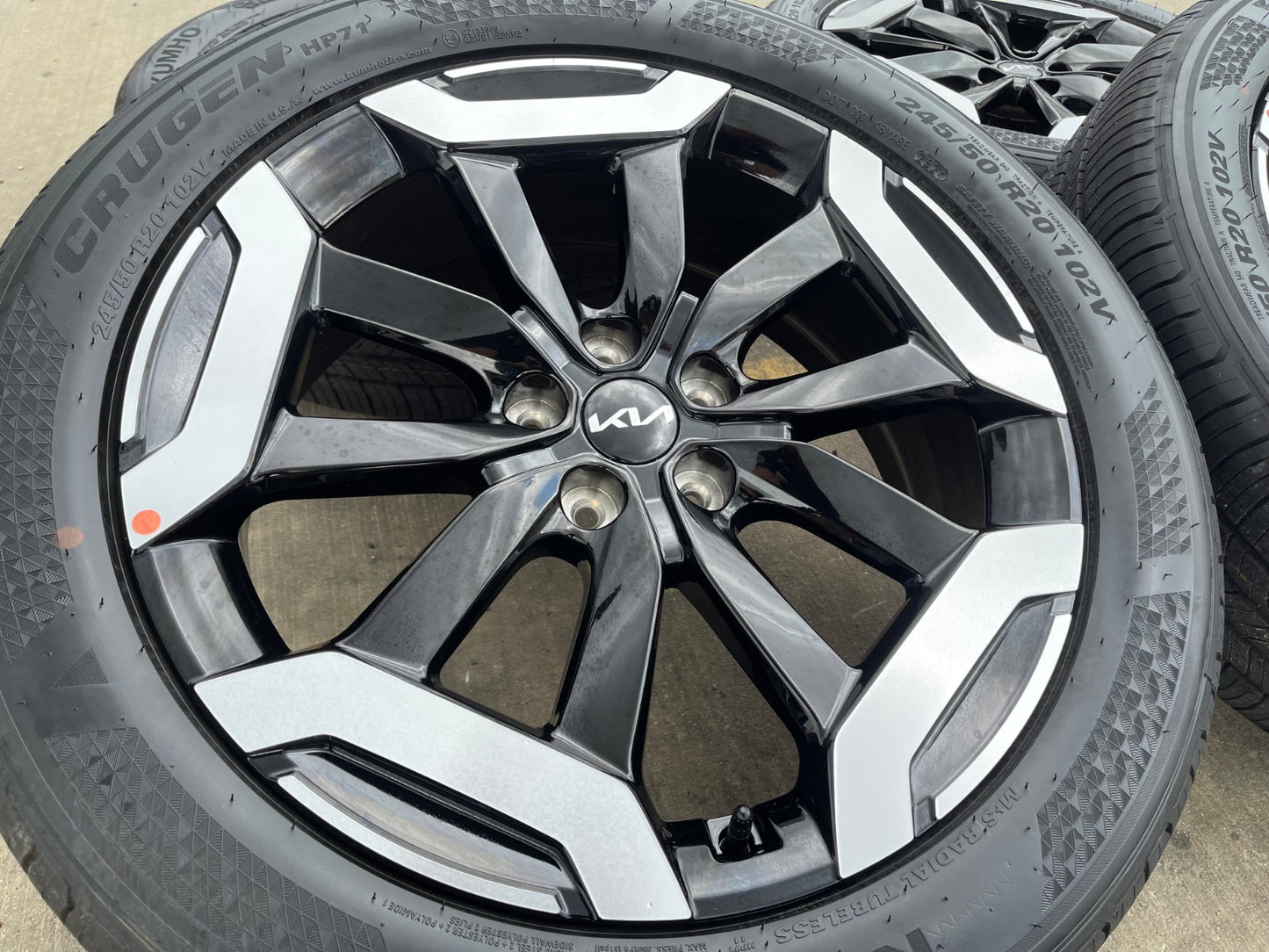 20" Kia Telluride X-PRO OEM 74716 wheels rims Sedona spare 2024 2025 2026 NEW