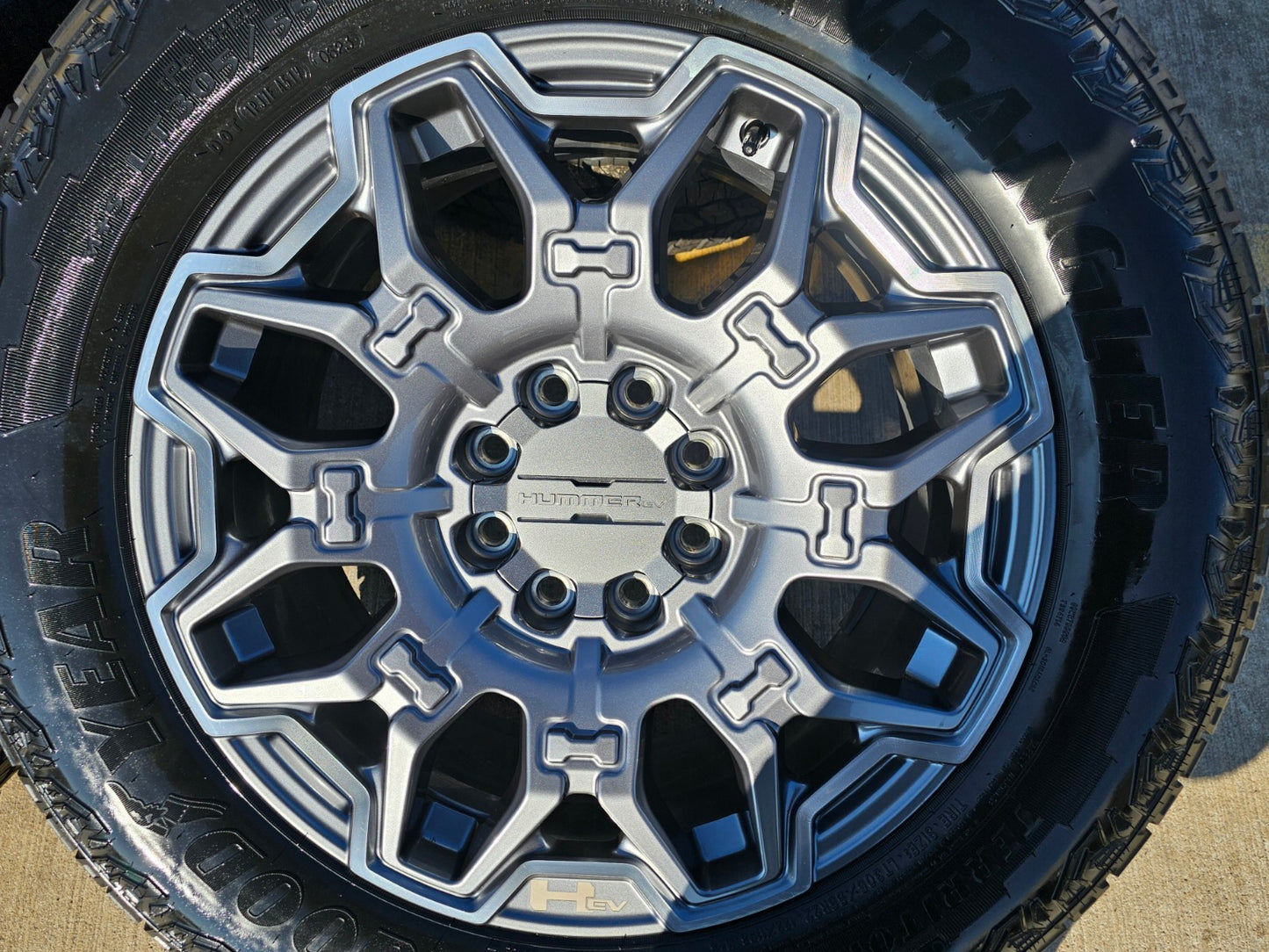 22" Hummer EV HEV 2500 OEM 8x165 14094 wheels rims 2024 2025 2026 NEW GOODYEAR