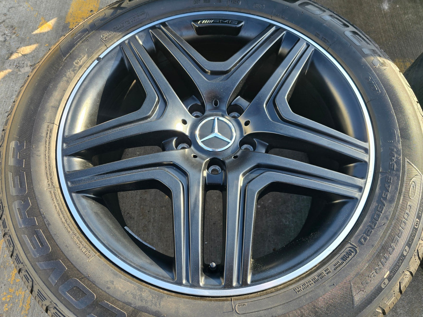 20" Mercedes G Wagon G63 AMG OEM 85326 black wheels rims tires NICE