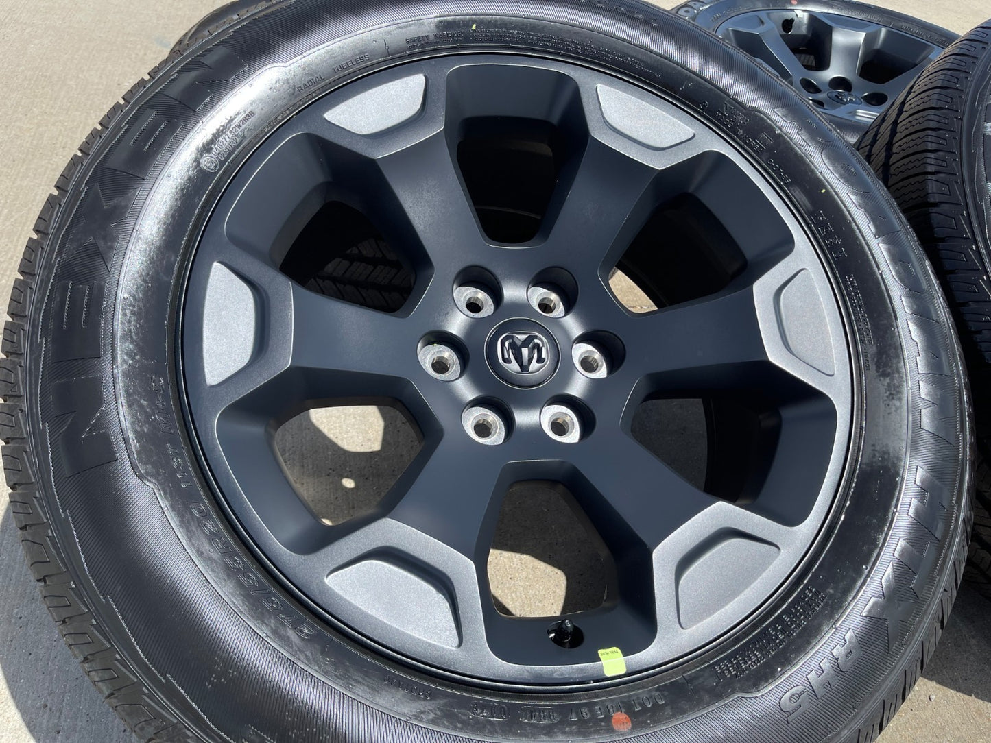 20" Dodge Ram 1500 OEM Laramie Black 2462 2680 wheels rims 2024 2025 2026 NEW