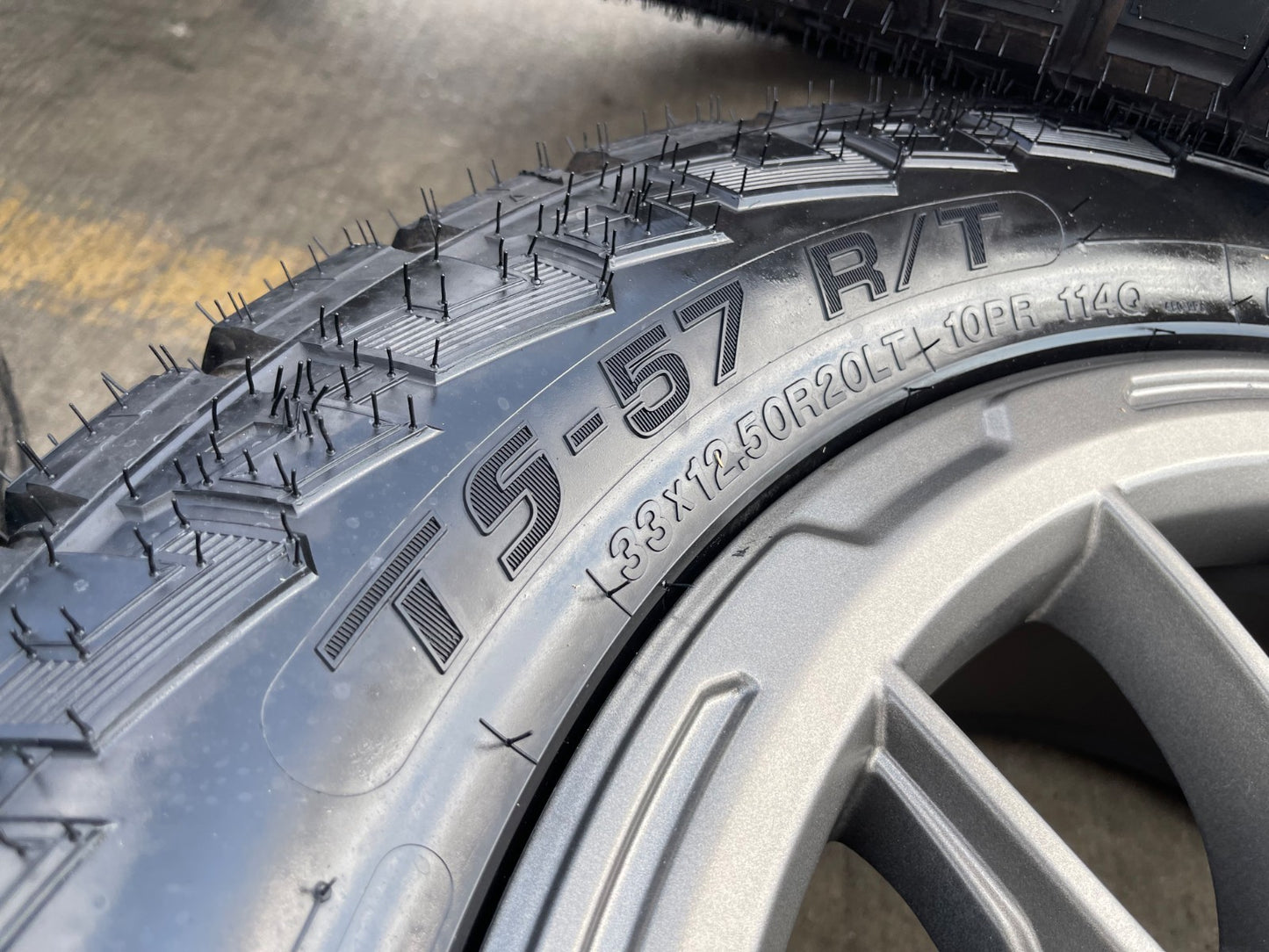 20" 20x9 Ford F-150 ROUSH OEM rims wheels tires Expedition SET 33" NEW