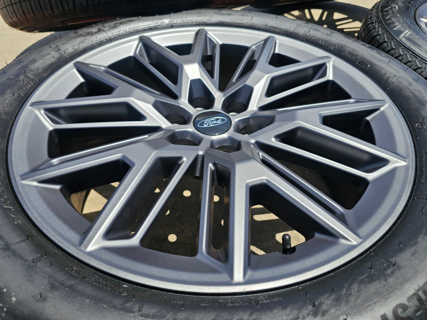 22" Ford F-150 LIMITED Plus OEM 94221 rims wheels Expedition 2025 2026 2027 NEW