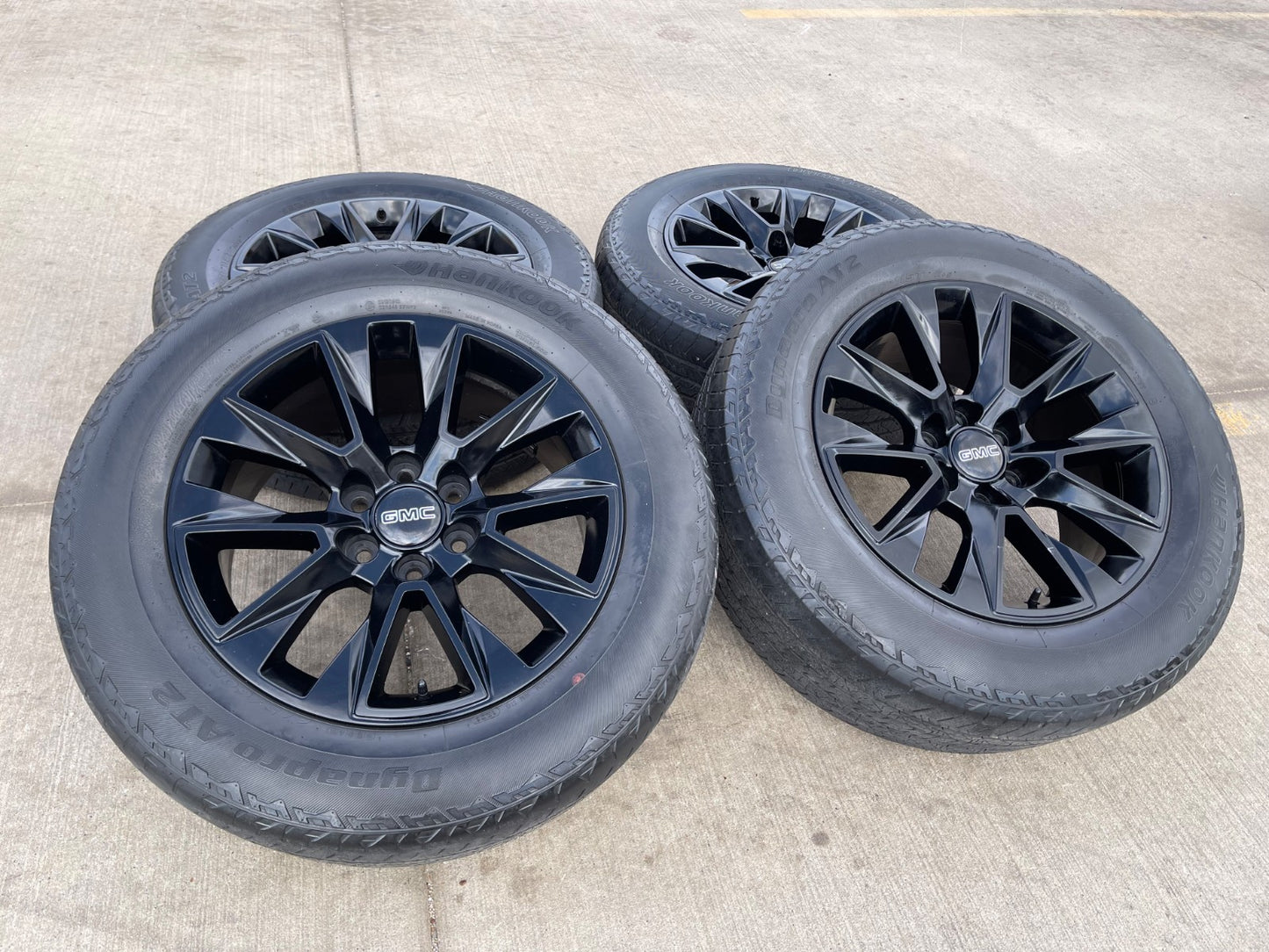 20" Chevy Tahoe Silverado OEM 5919 wheels rims GMC Yukon HANKOOK A/T2