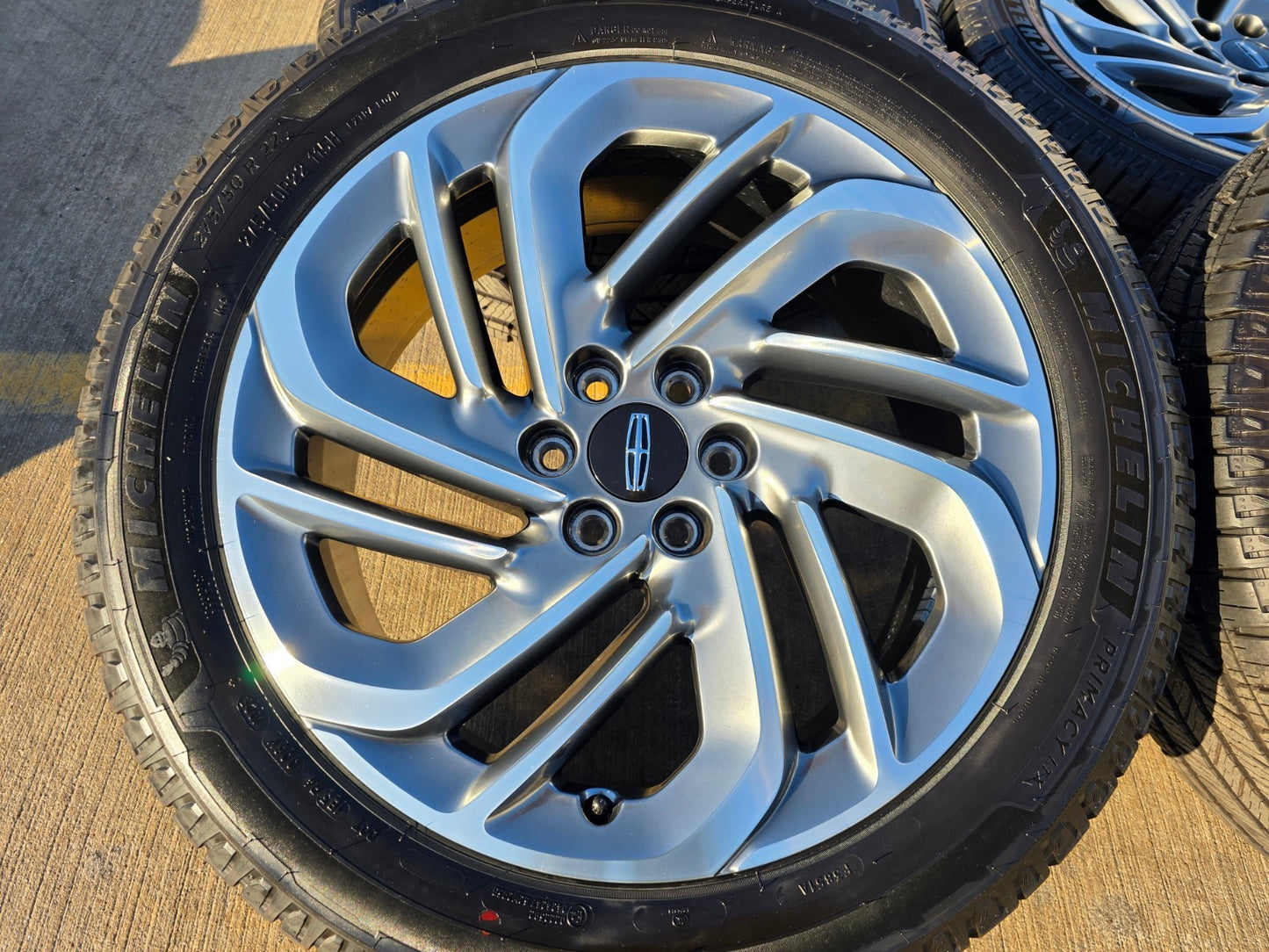 22" Lincoln Navigator OEM 94225 rims wheels BLACK LABEL 2025 2026 MICHELIN NEW
