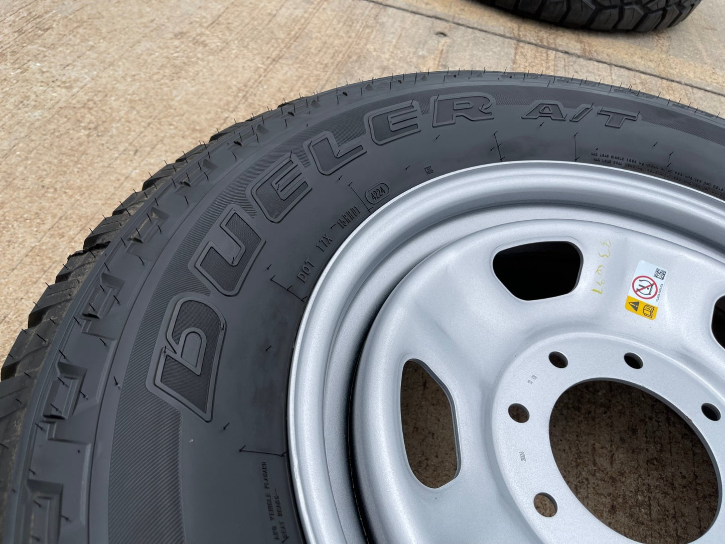 18" Ford F-250 F-350 OEM 3842 wheel rim 2022 2023 2024 2025 2026 BRIDGESTONE NEW