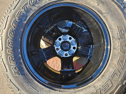17" Jeep Wrangler Rubicon OEM Black wheels rims 9216 Gladiator NEW A/T