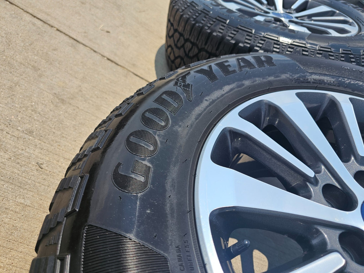18" Ford F-150 OEM rims wheel 3988 Expedition