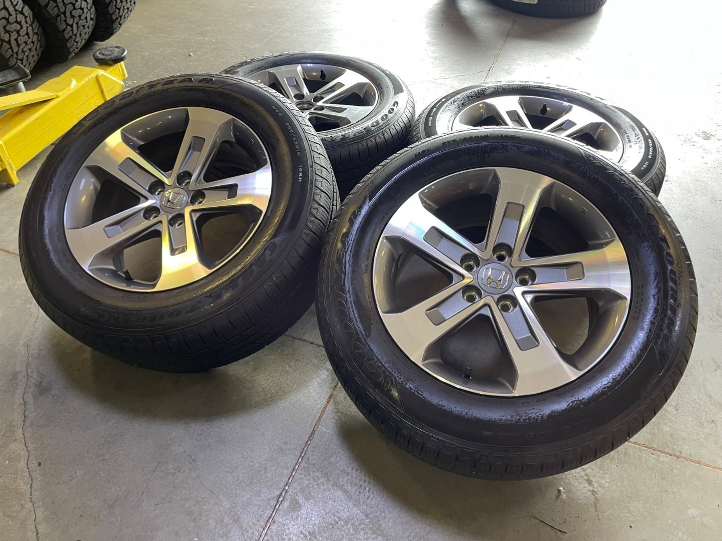 18" Honda Ridgeline Pilot HPD OEM wheels rims 60314 MDX 2024 2025 2026 2027 NEW