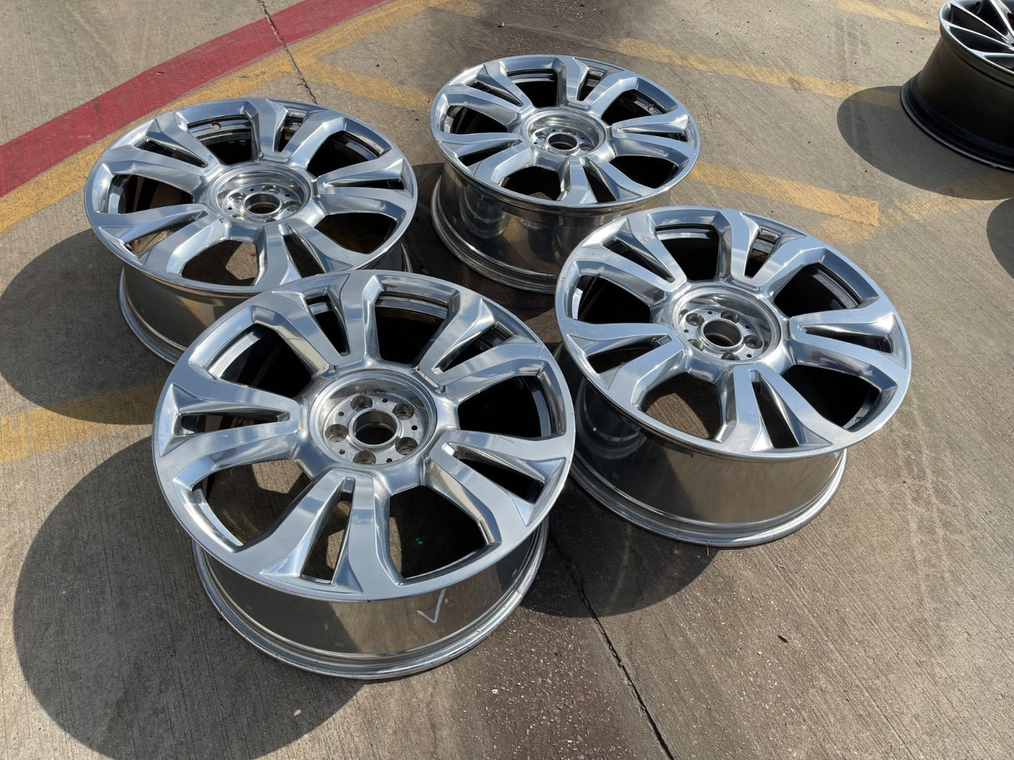 22" Rolls Royce Cullinan OEM POLISHED wheels rims 5x112 tires SET