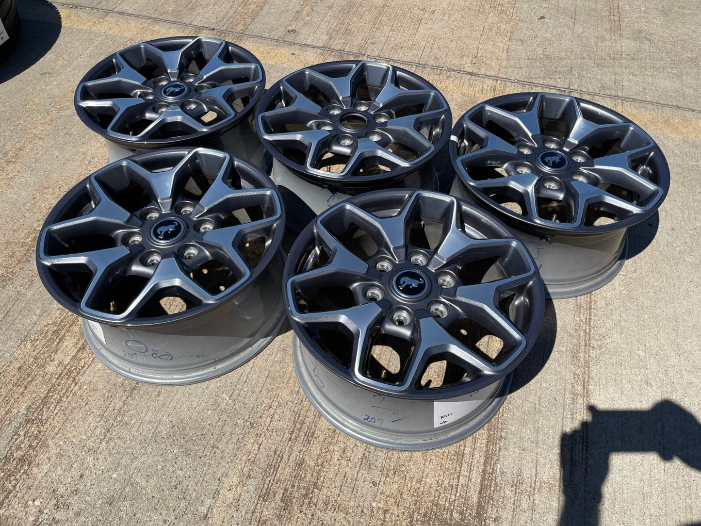 (5) 17" Ford Bronco OEM 95229 10387 wheels rims Ranger 2024 2025 2026 2027 NEW