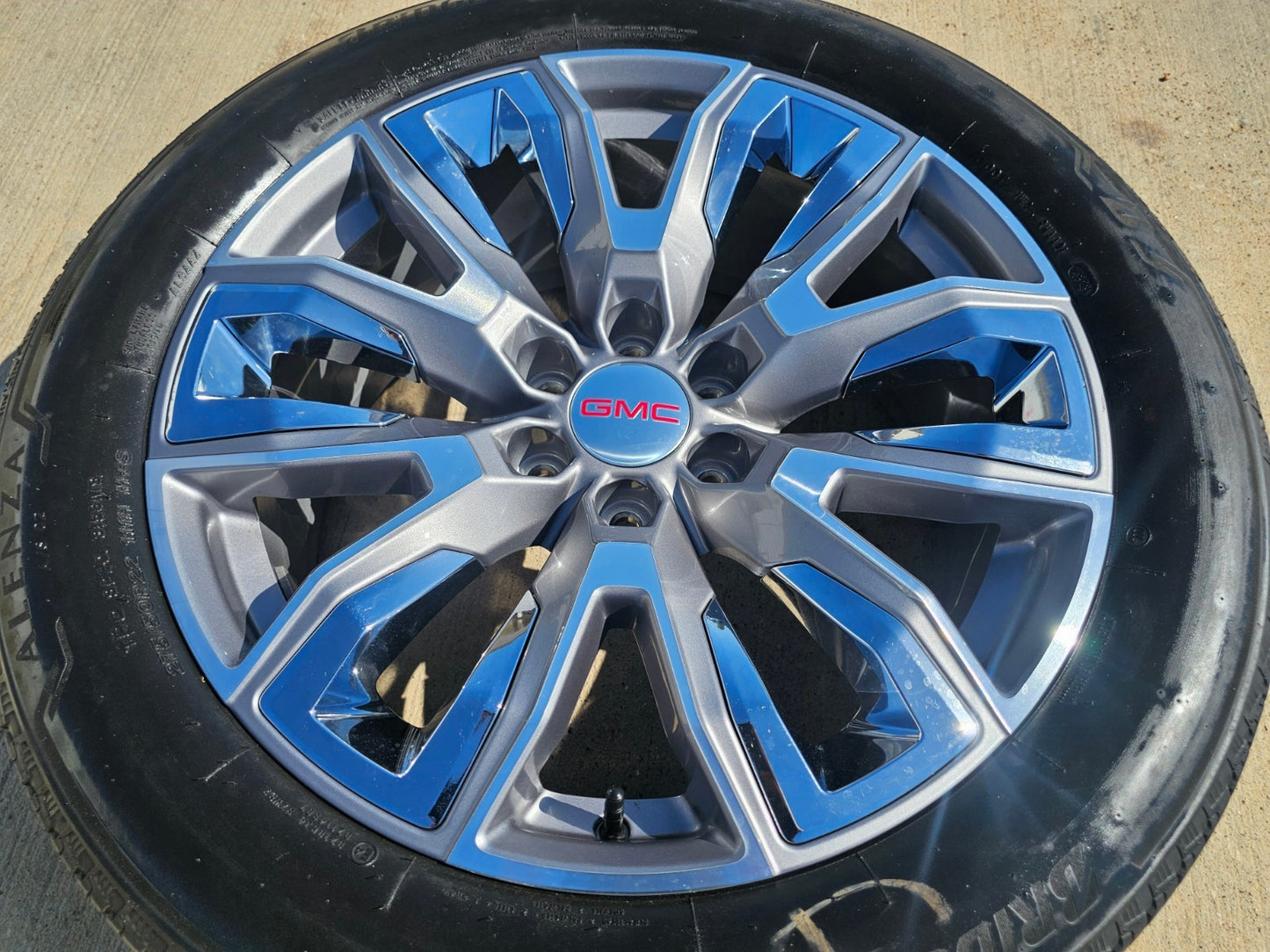 22" GMC Yukon Chevy Tahoe Escalade OEM chrome 95513 14134 wheel rim tire spare