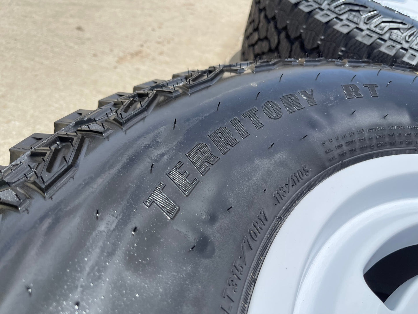 17" Ford Bronco HERITAGE Limited Edition wheels rims white 2025 35" NEW