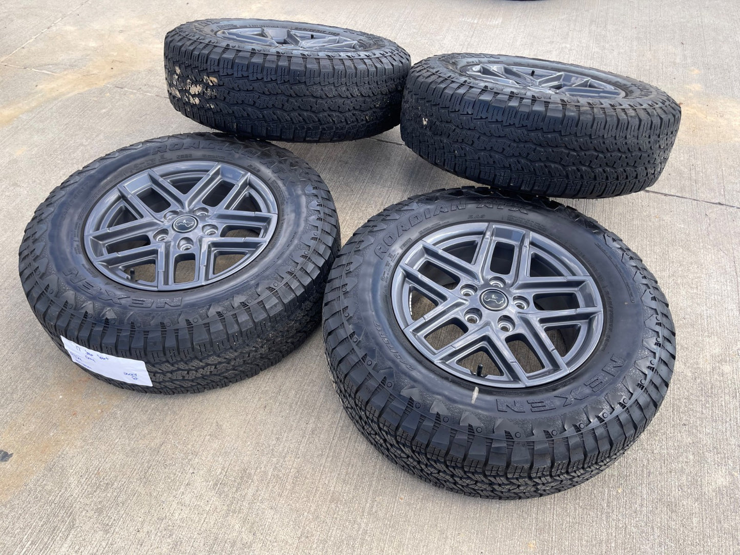 17" Jeep Wrangler Rubicon OEM wheels rims 9324 Gladiator SET