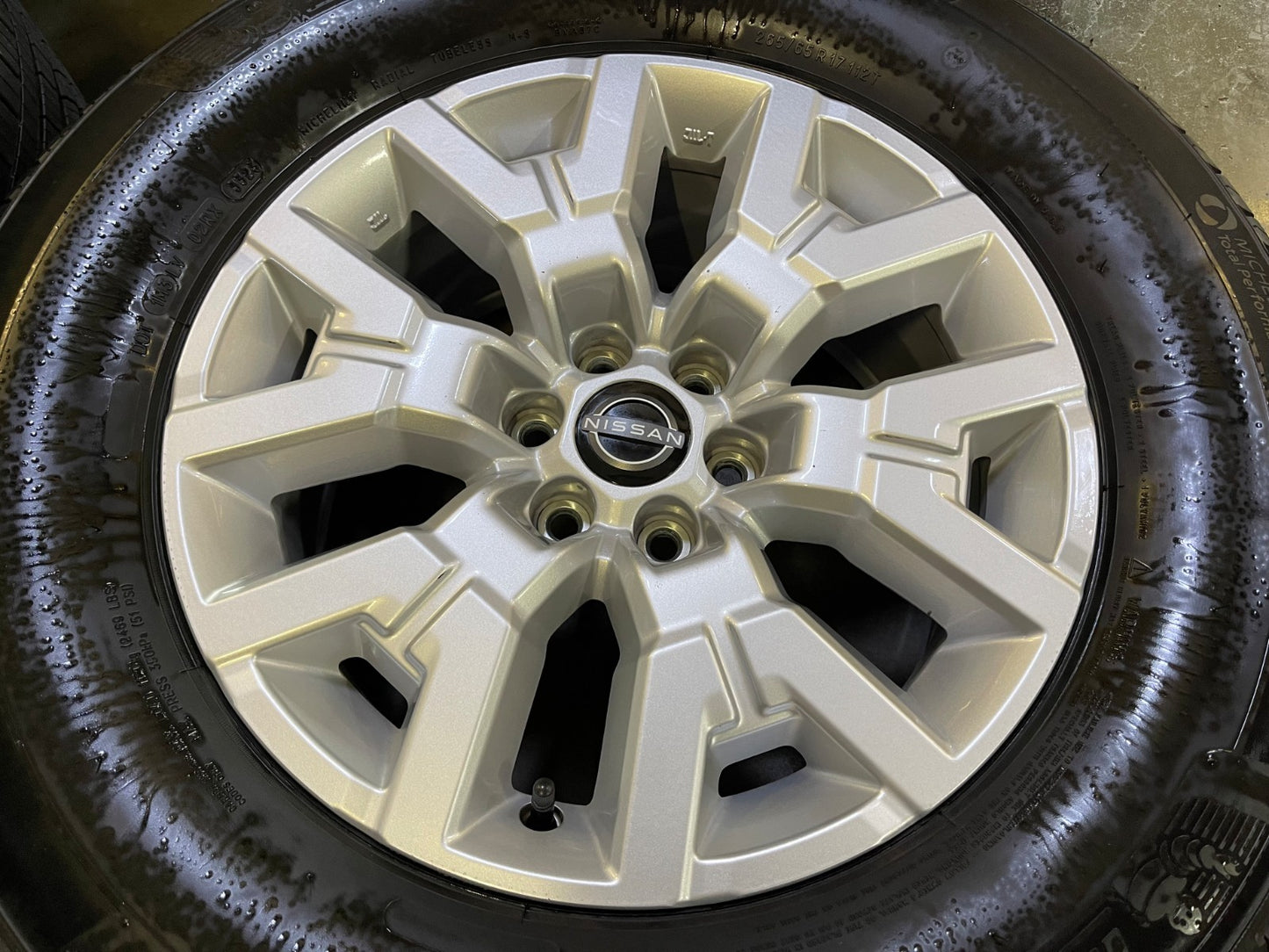 17" Nissan Frontier OEM Desert Runner 62832 wheels rims 2024 2025 2026 MICHELIN