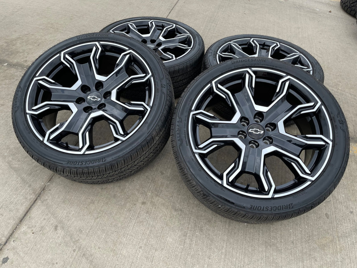 24" Chevy Tahoe Silverado OEM High Country wheels rims 2025 2026 2027 NEW