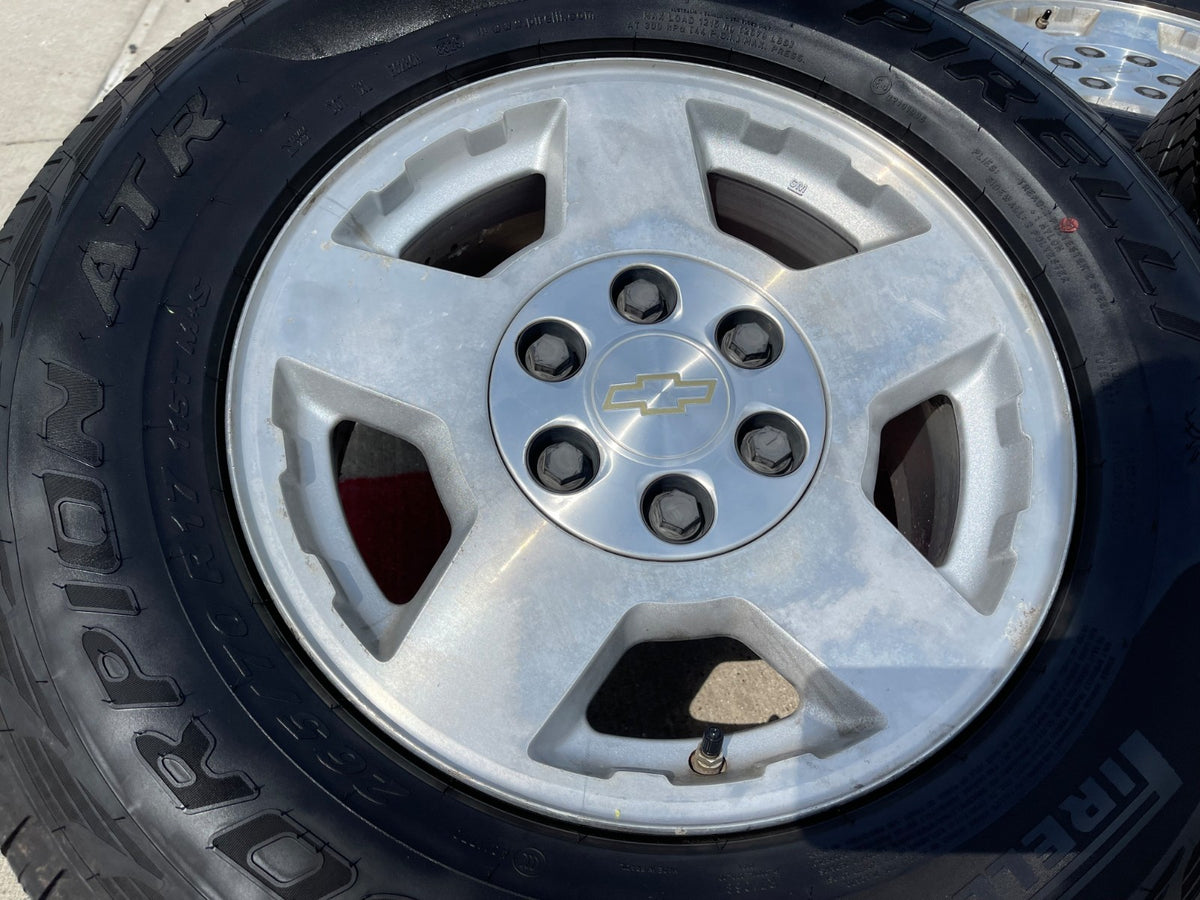 17" Chevy Tahoe Silverado Suburban Z71 OEM 5196 wheels rims tires SET