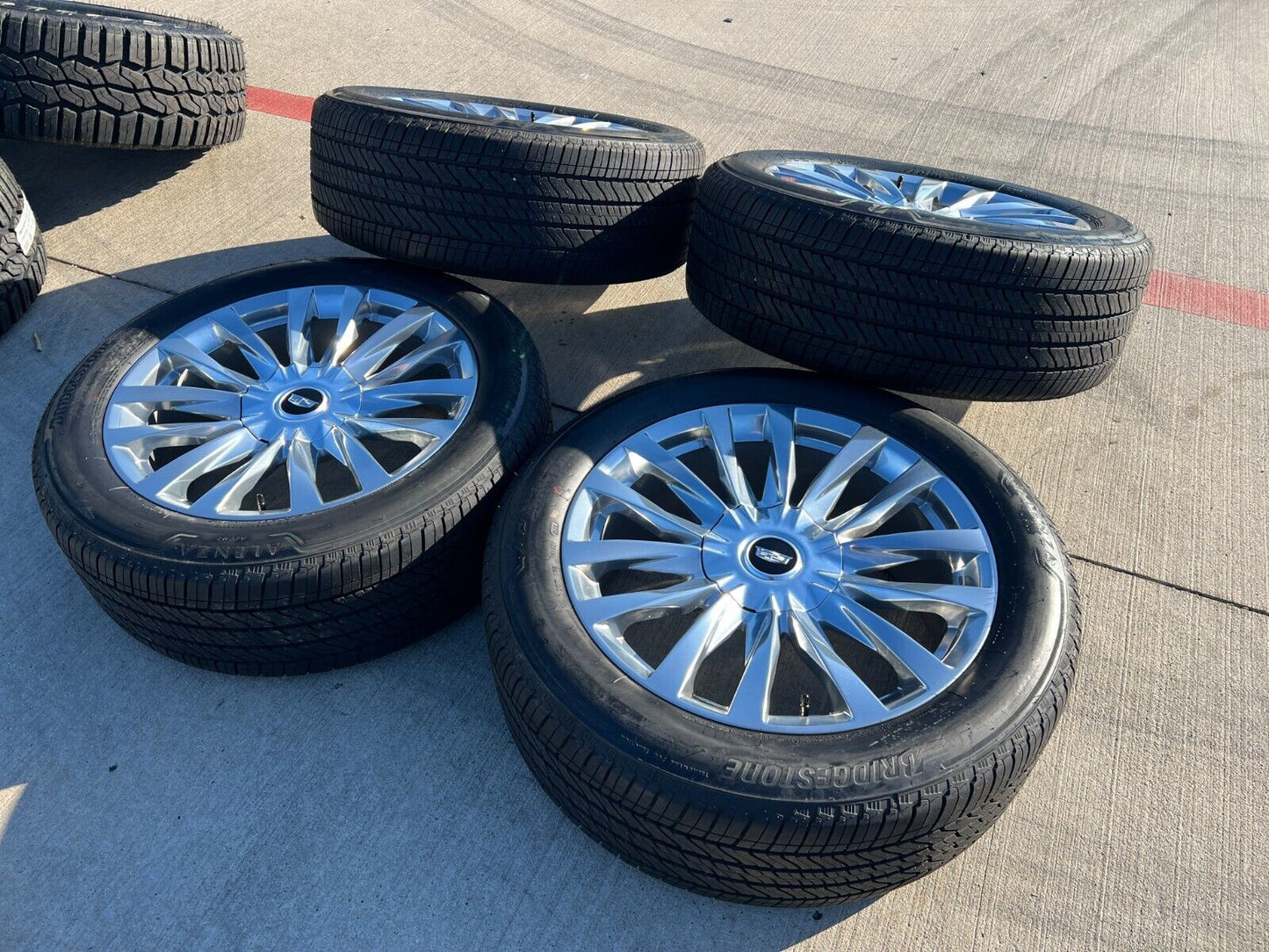 22" Cadillac Escalade Platinum OEM wheels rims 95026 tires NEW