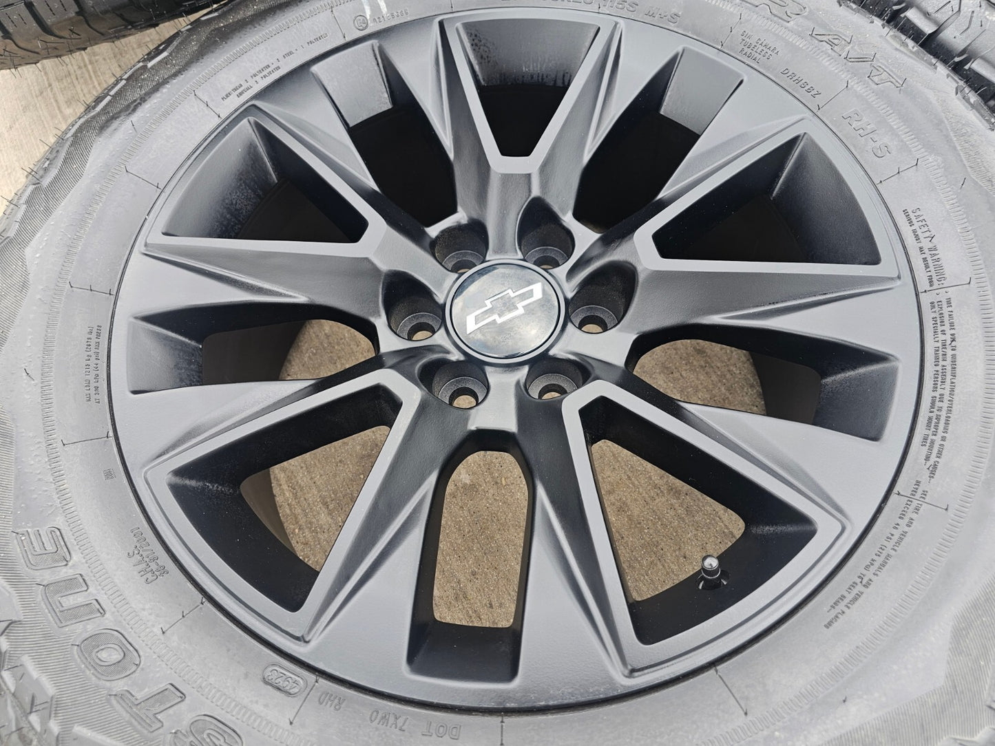 20" Chevy Tahoe Silverado OEM 5919 wheels rims GMC Yukon tires NEW