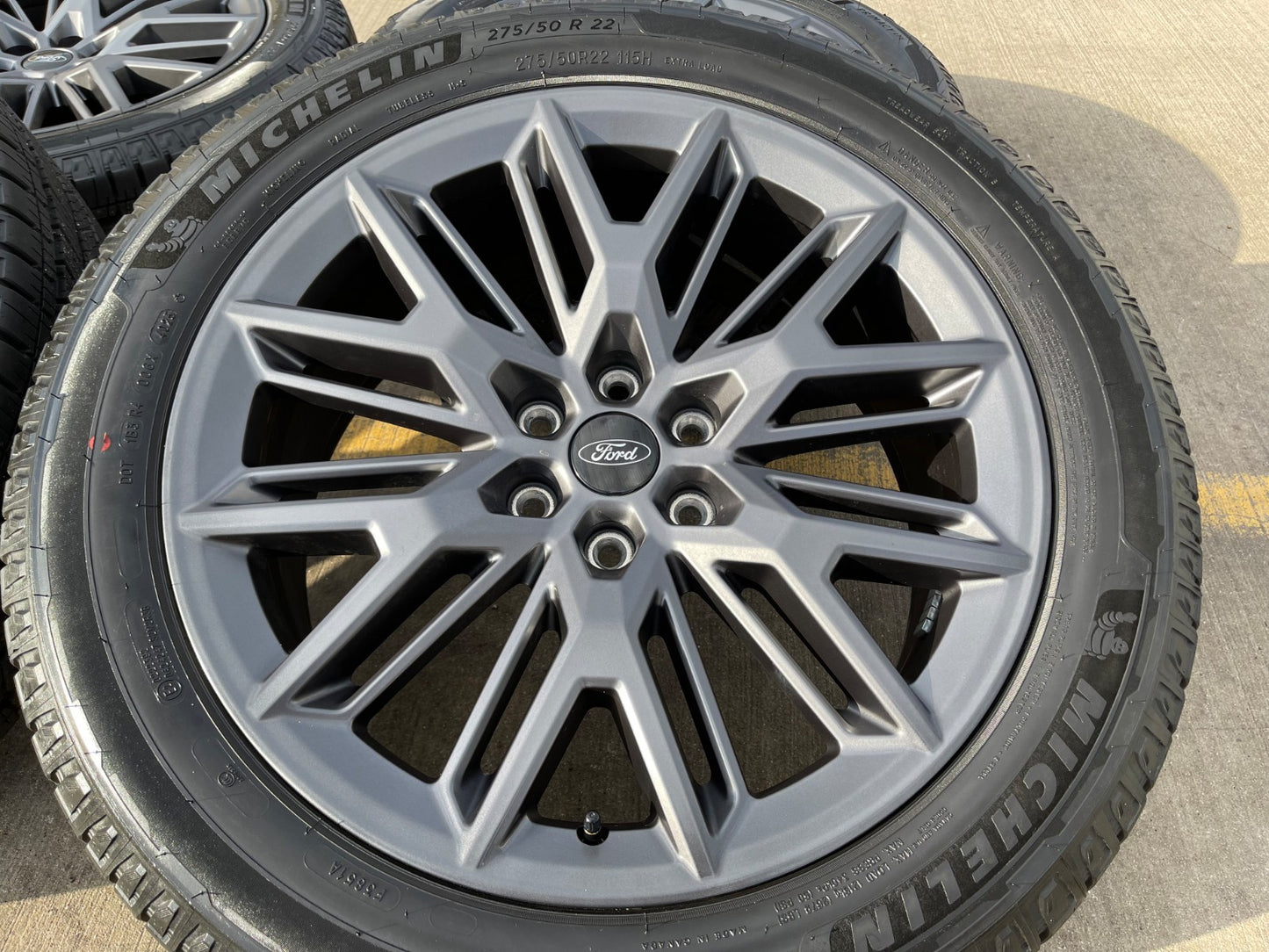 22" Ford F-150 LIMITED Plus OEM 94221 rims wheels Expedition 2024 2025 2026 NEW
