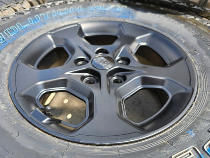 17" Jeep Gladiator RUBICON OEM wheels rims black Wrangler 9236 NEW COOPER 35"