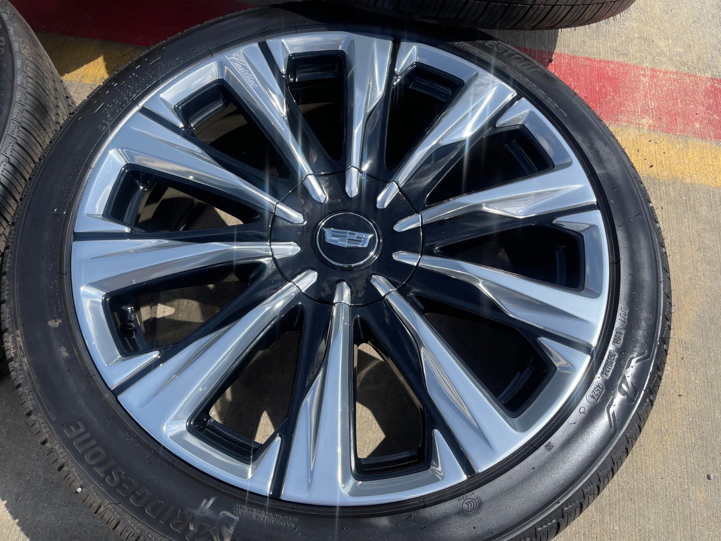 24" Cadillac Escalade PLATINUM OEM wheels rims V SET 2024 2025 2026 2027 NEW