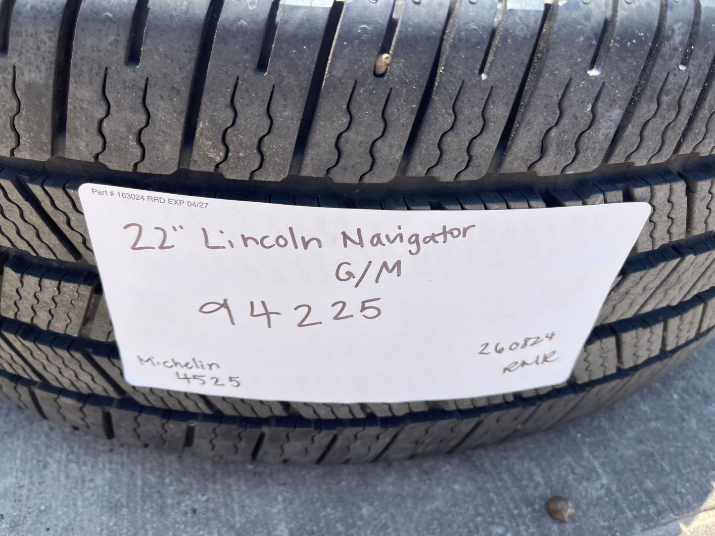 22" Lincoln Navigator OEM 94225 rims wheels BLACK LABEL 2026 2027 SET MICHELIN