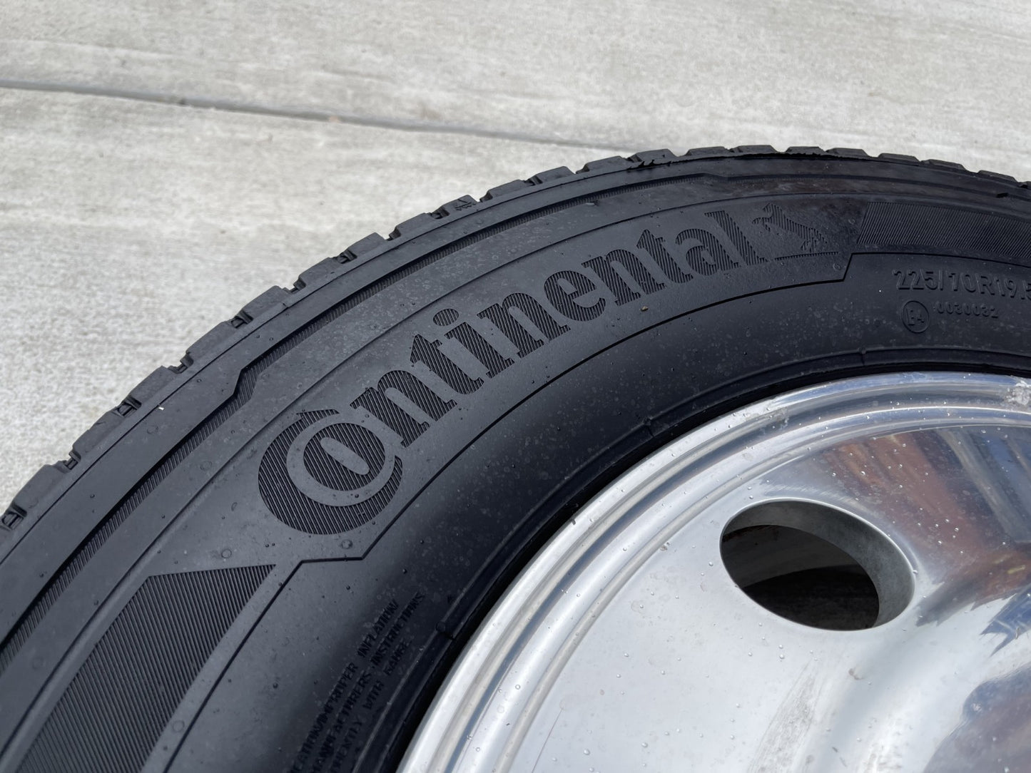 19.5" Ford F-450 Dually F-550 rim wheel RAM OEM FRONT 10x225 2024 2025 2026