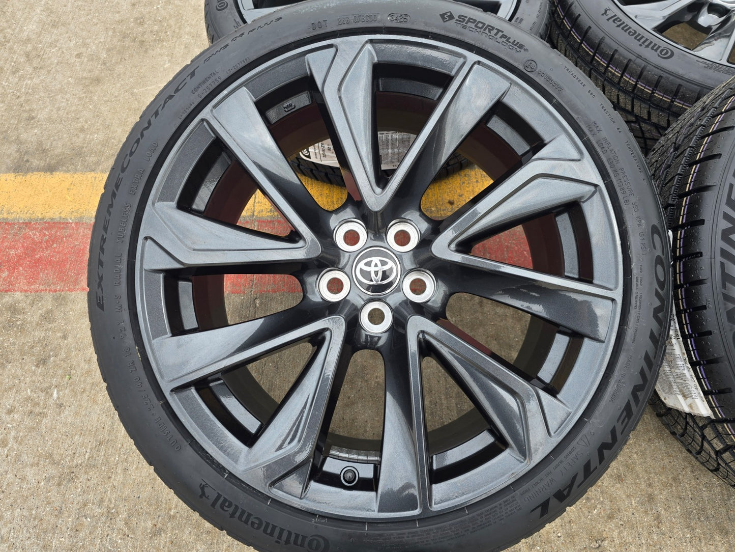 18" Toyota Corolla S OEM wheels rims 75236 86 2024 2025 2026 CONTINENTAL NEW