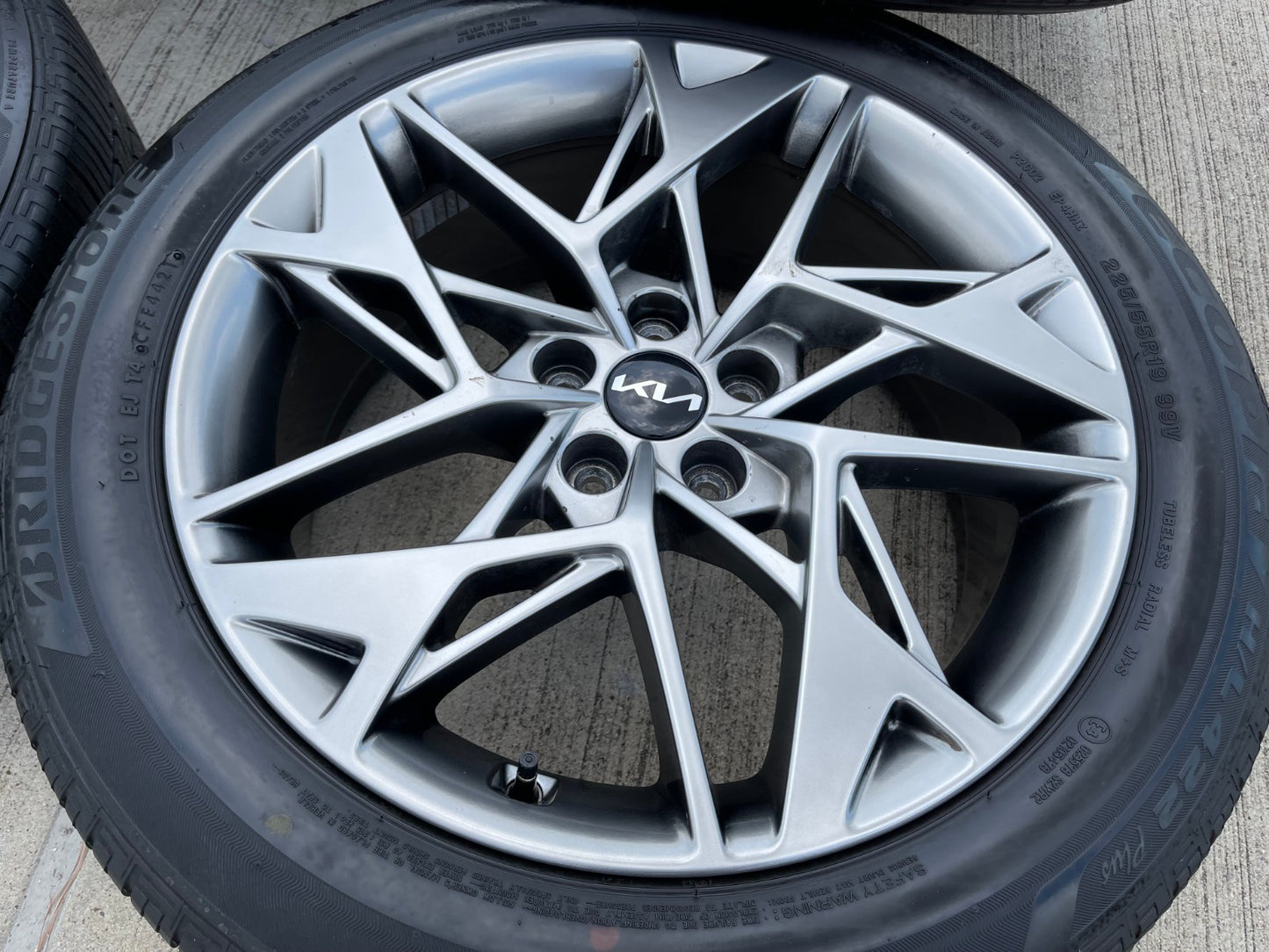 19" Hyundai Genesis GV70 GV80 GV90 OEM 71038 wheels rims 2022 2023 2024 2025