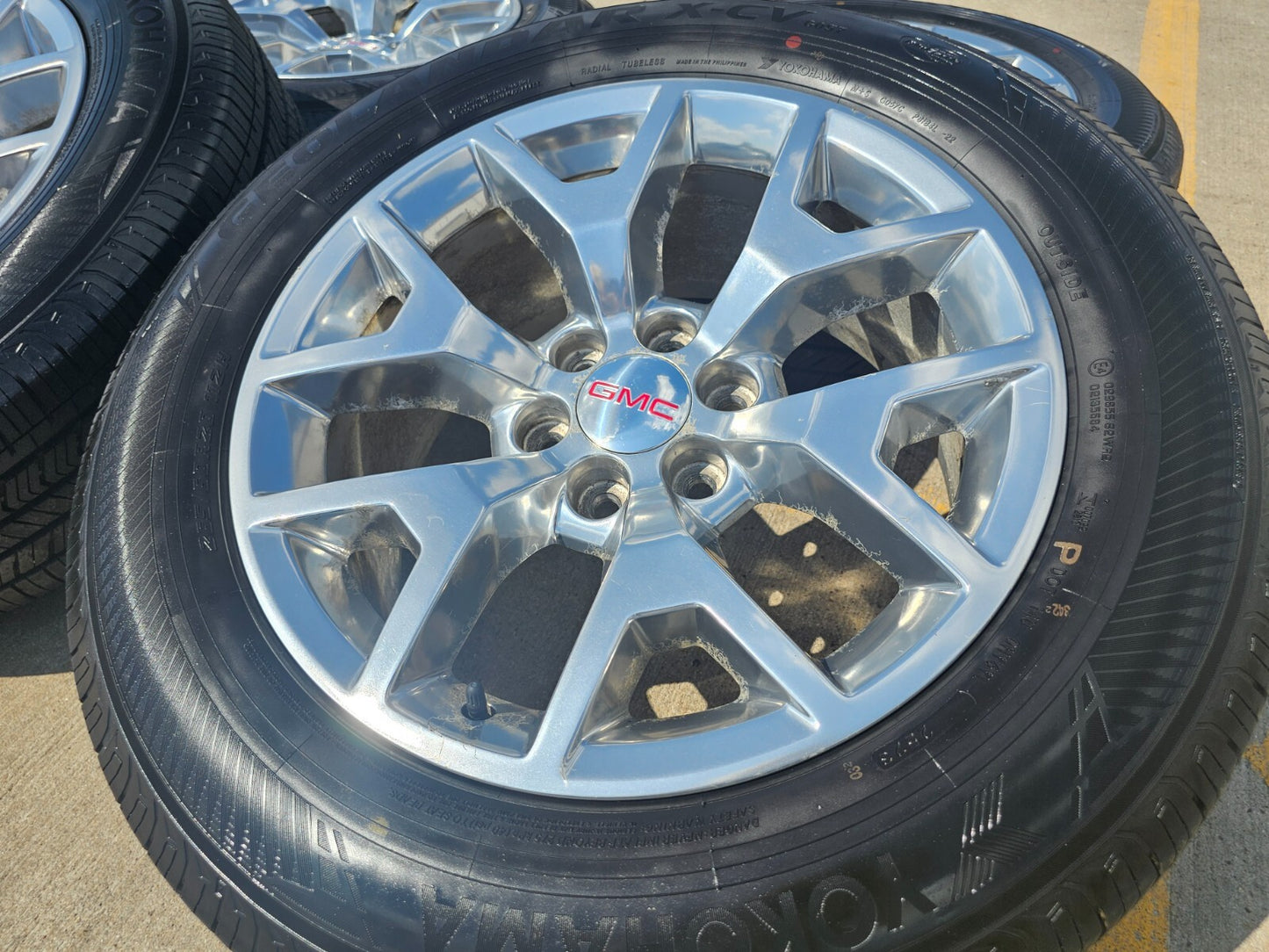 20" GMC Yukon Chevy Tahoe OEM Y spoke wheels rims 5698 tires