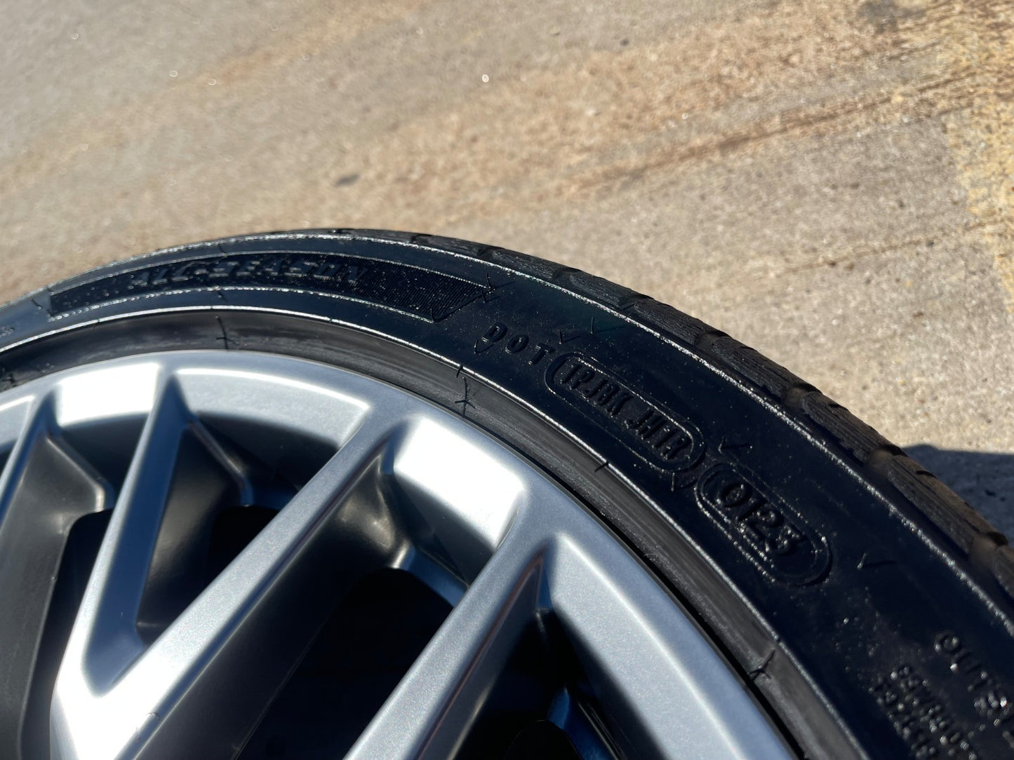 20" Ford Mustang GT OEM 10609 wheel rim tire 2020 2021 2022 2023 2024 2025