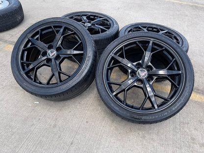 19" + 20" Chevy Corvette Z06 C8 OEM 14011 14012 wheels rims 2021 2023 2024 2025
