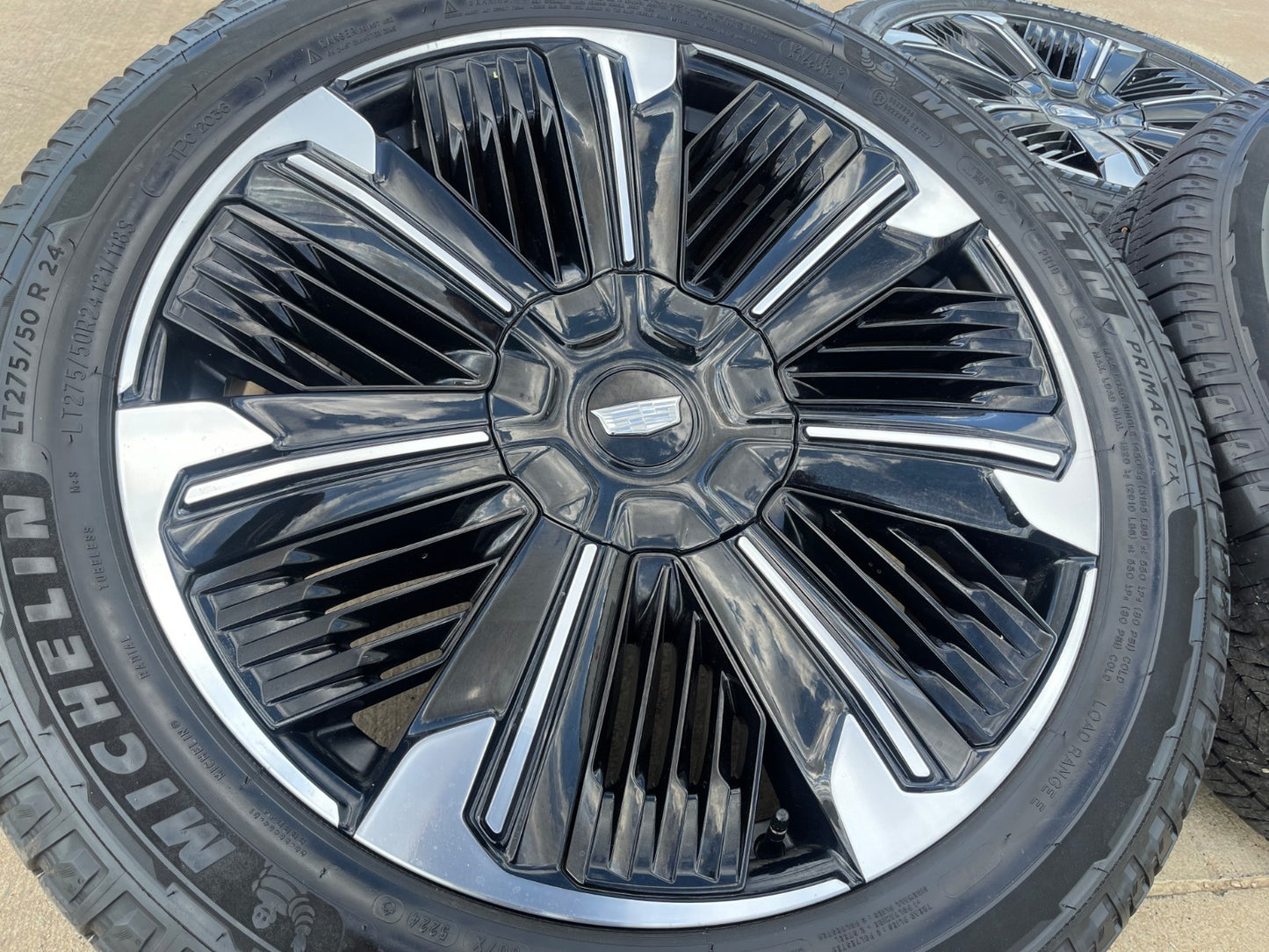 24" Cadillac Escalade IQ EV OEM 4893 wheels rims Hummer 2025 2026 2027 SET NEW