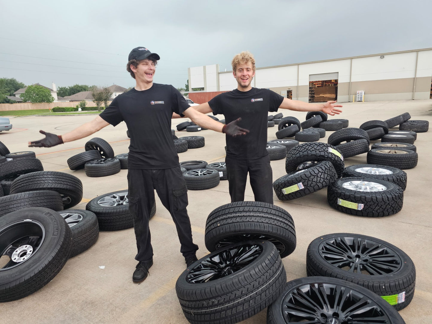 265/65/18 Michelin Primacy LTX tires F-150 Sierra Tahoe Silverado NEW TAKE OFFS