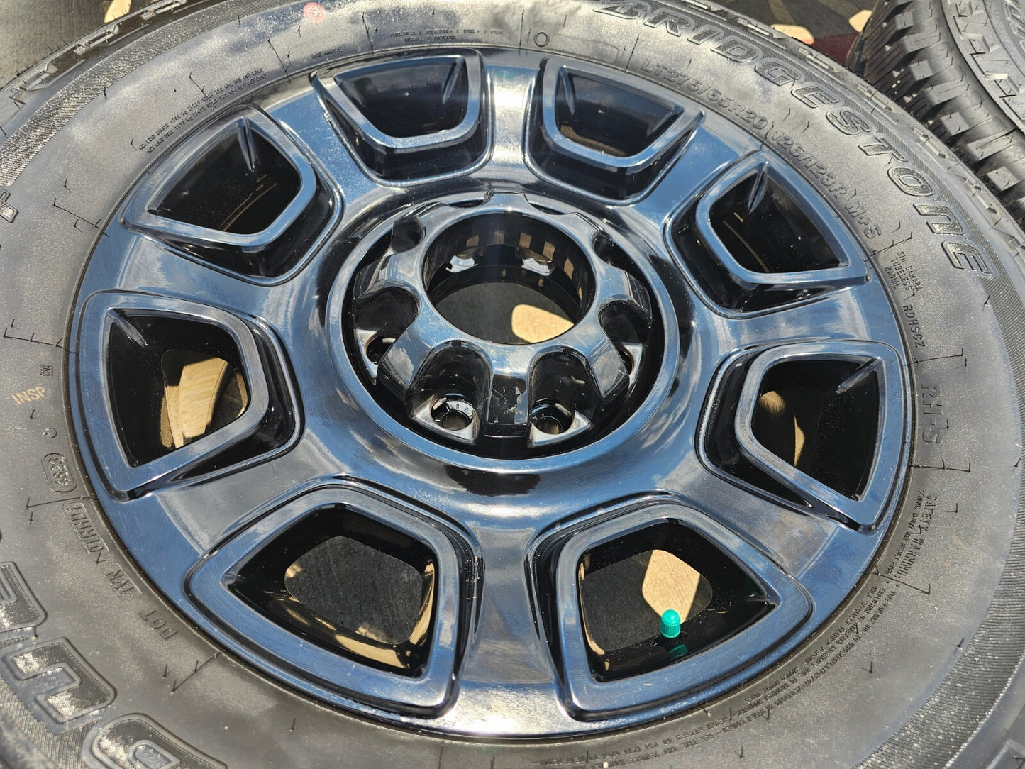 20" Ford F-250 F-350 OEM Lariat Platinum wheels rims 10486 tires 2025 2026 NEW