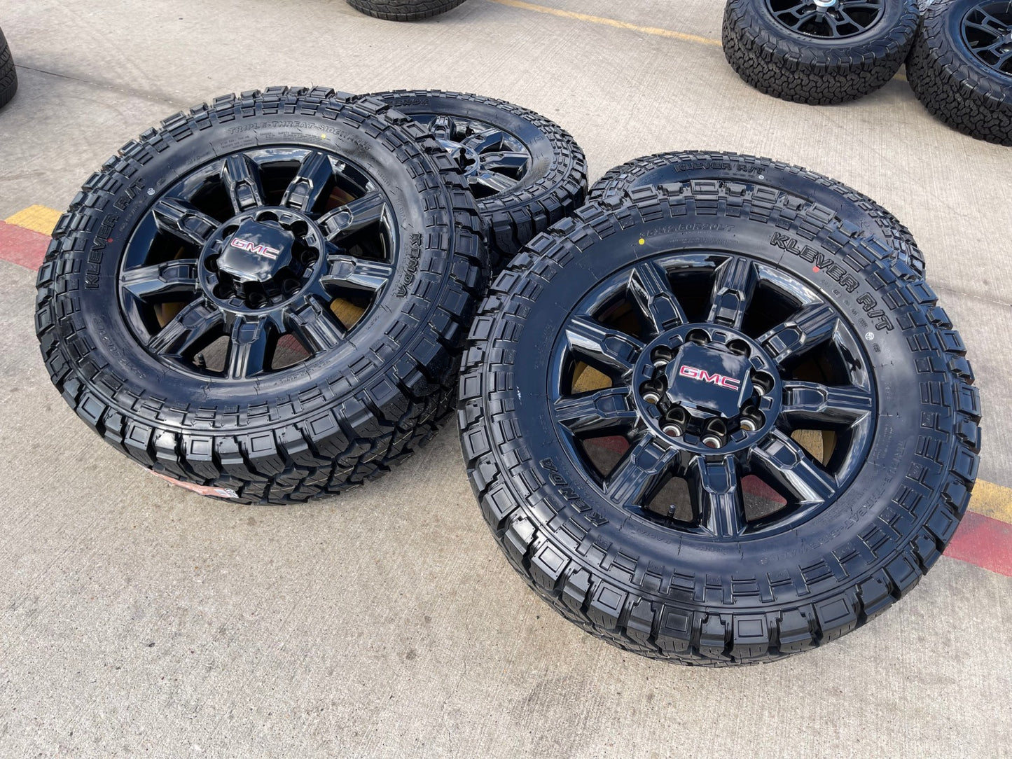 20" GMC Sierra AT4X 2500 3500 OEM 14137 5963 wheels rims Silverado NEW 35" R/T