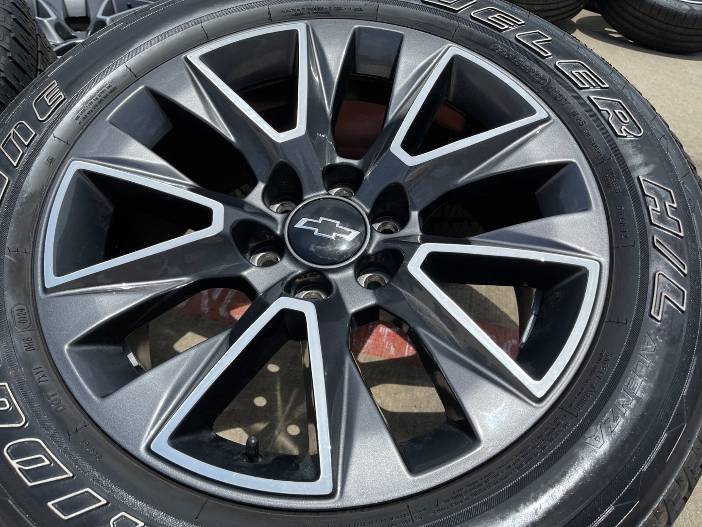 20" Chevy Tahoe Silverado OEM 5919 wheels rims GMC Yukon tires BRIDGESTONE