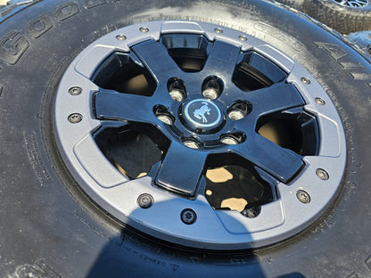 17" Ford Bronco HERITAGE OEM 10386 wheels rims BEADLOCK 2024 2025 2026 NEW 37"