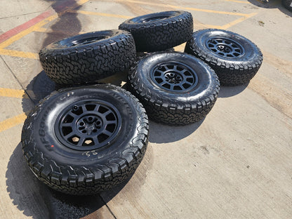 (5) 17" AEV Jeep Wrangler Rubicon OEM Salta wheels rims Gladiator BFG 37" NEW