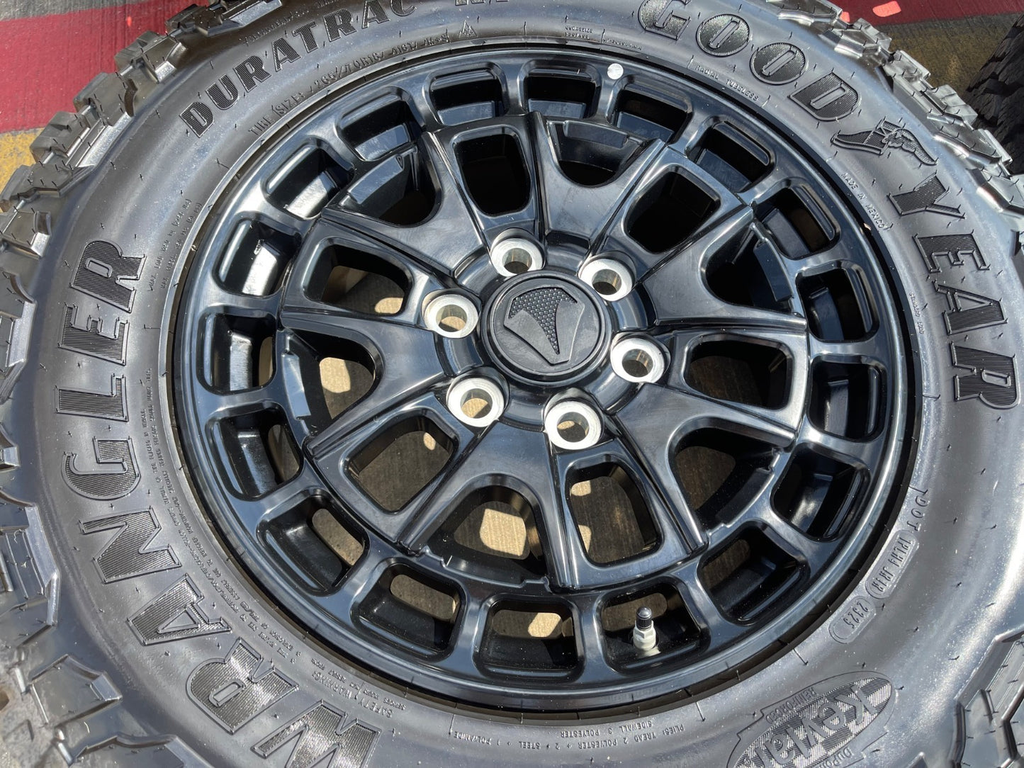 18" Toyota Tundra TSS T FORCE TRD OEM wheels rims Sequoia SET 2026 2027 NEW
