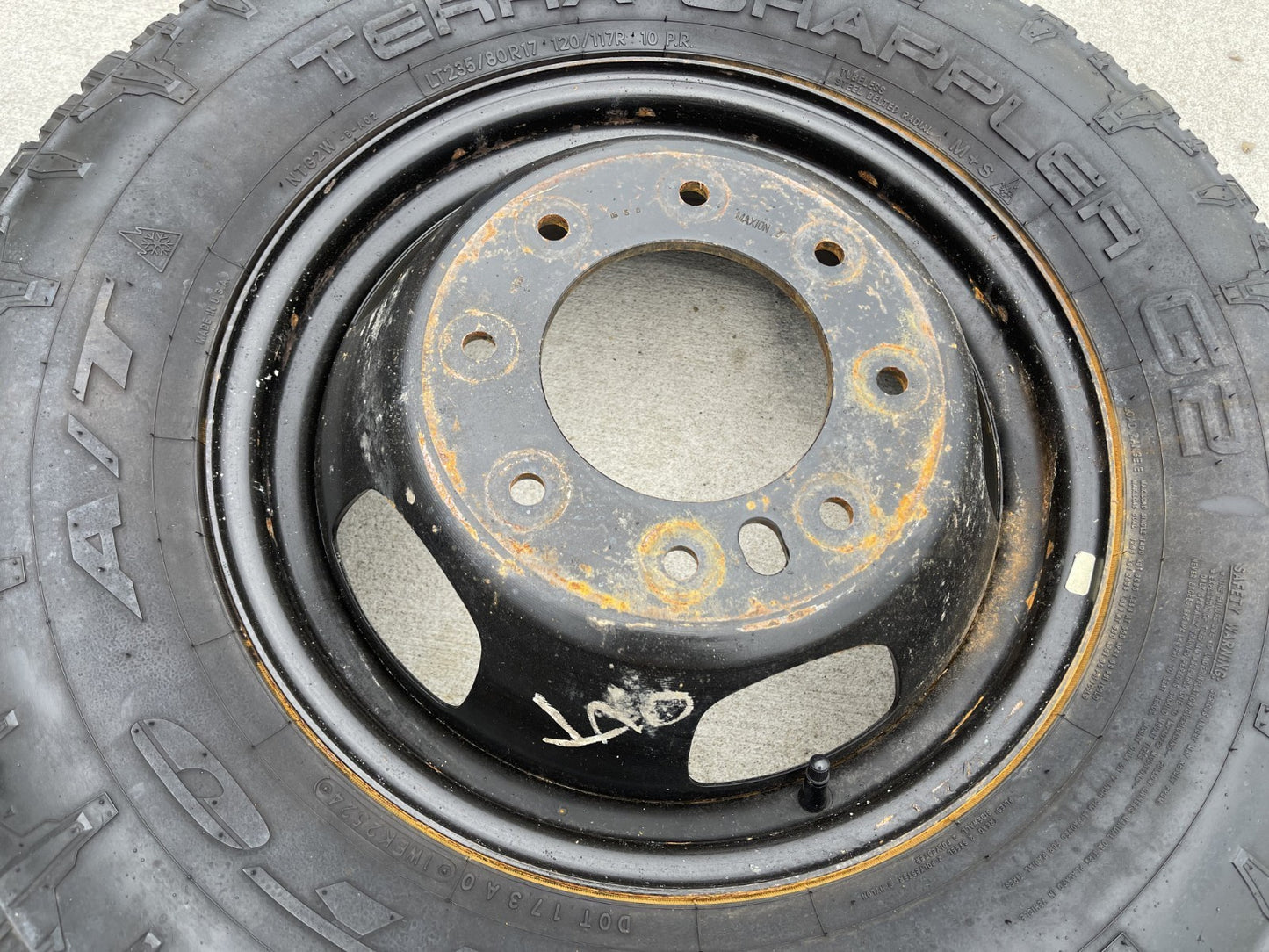 17" Dodge Ram 3500 Dually 8x200 wheel rim 2703 2704 OEM 2022 2023 2024 2025 2026