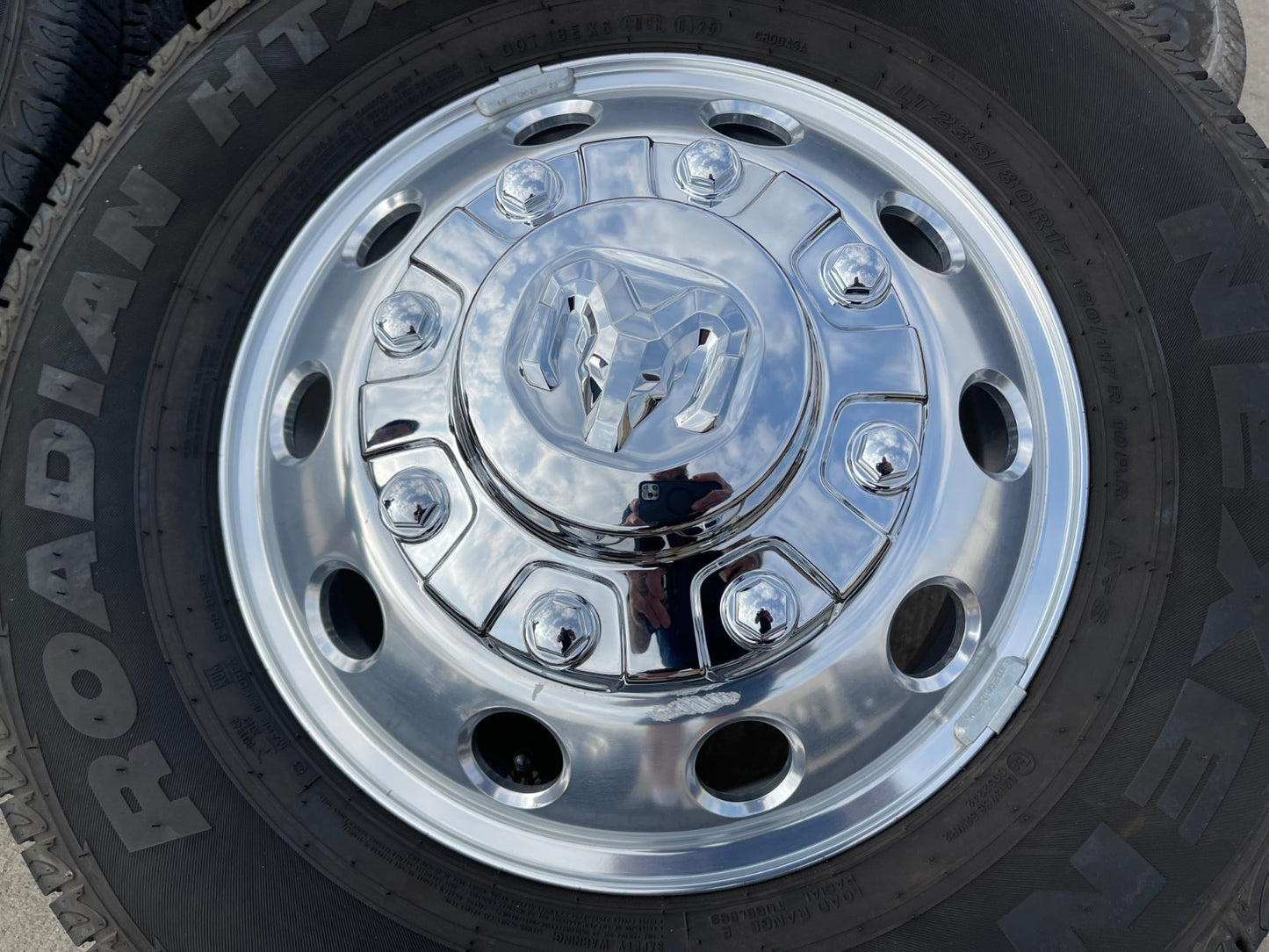 17" Dodge Ram 3500 Dually Laramie 8x200 wheels rims 2701 2702 OEM NEXEN