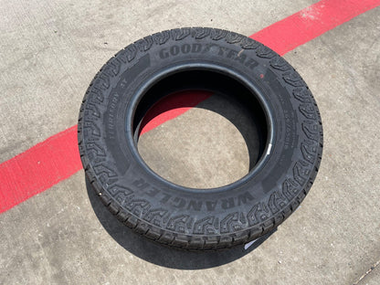 265/65/18 Goodyear Wrangler Territory A/T tire 265/65r18 114T M+S NEW TAKE OFF
