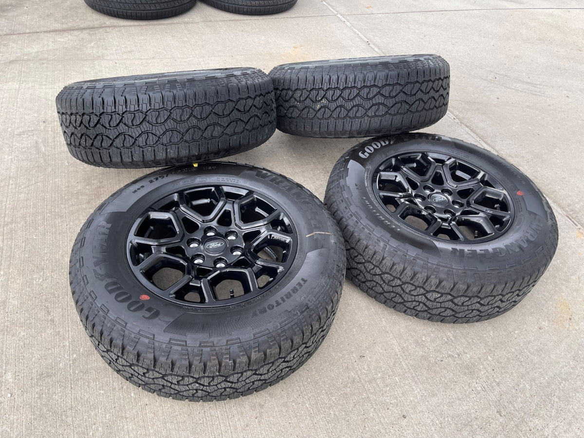 18" Ford F-150 OEM rims wheels 95049 10340 Expedition SET GOODYEAR NEW