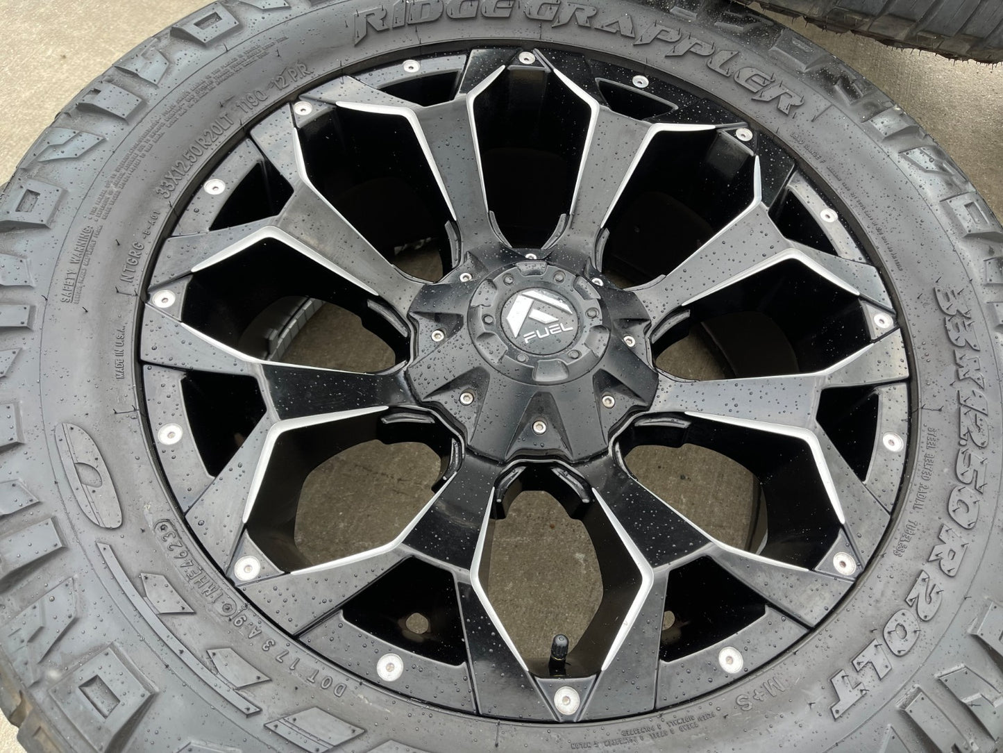 20" 20x9 FUEL Assault D546 Toyota Tundra TSS TRD wheels rims 5x139 5x150 NITRO