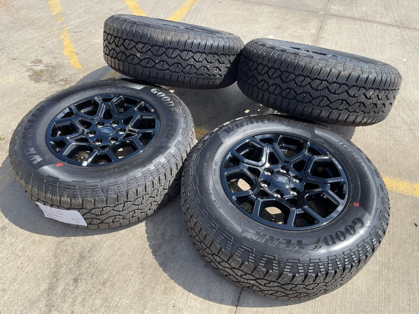 (1) 18" Ford F-150 OEM rim wheel 95049 10340 Expedition 2025 2026 2027 GOODYEAR