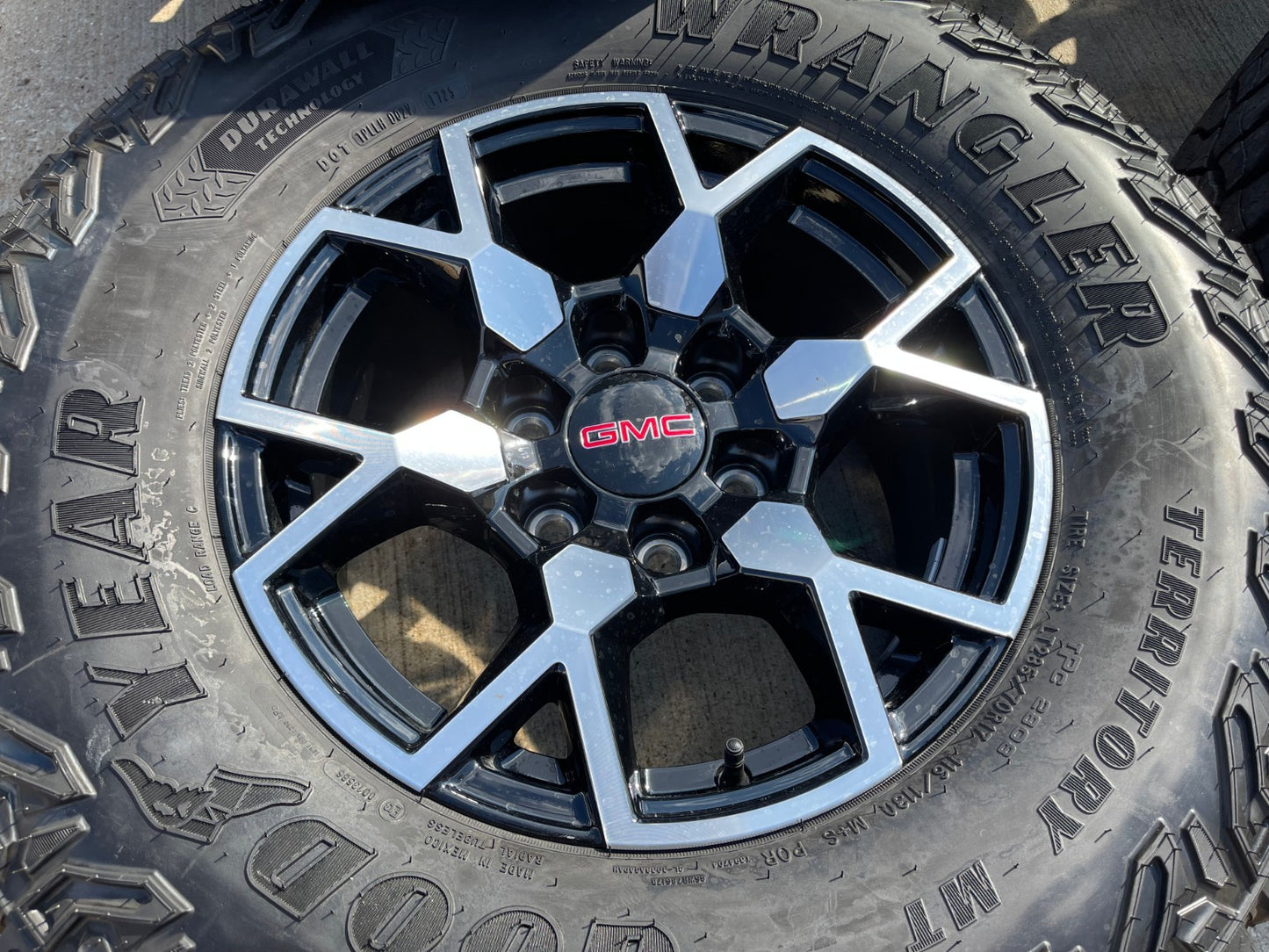 17" GMC Sierra AT4X Chevy Silverado ZR2 OEM wheels rims Canyon Colorado NEW