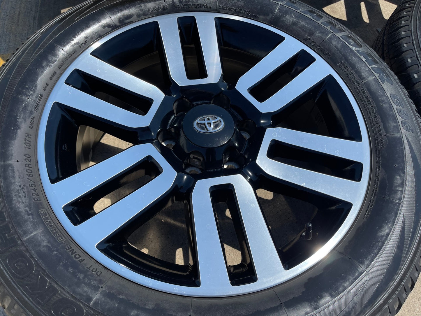 20" Toyota Tacoma 4Runner FJ Cruiser Lexus OEM 69561 wheels rims GREAT DEAL !!!!