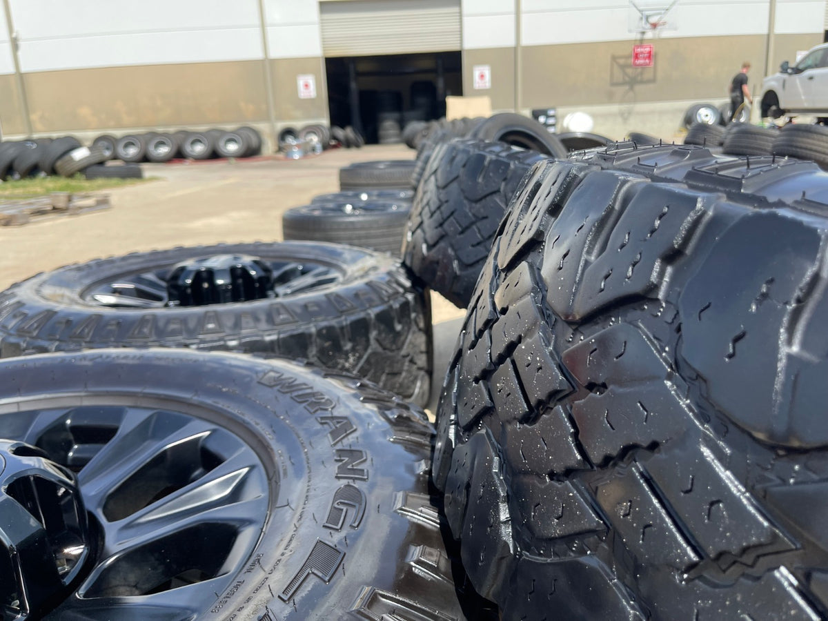 18" Ford F-250 F-350 TREMOR OEM rims wheels 10097 GOODYEAR DURATRAC A/T 35" SET